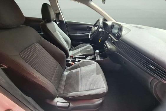 HYUNDAI I20 1.0 TGDI 100cv. HÍBRIDO DCT AUTOM. 2021 de segunda mano