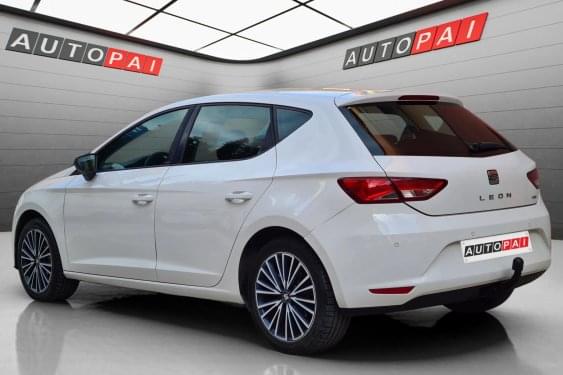 SEAT LEÓN 1.2 TSI 110cv. STYLE CONNECT PLUS 2016 de segunda mano