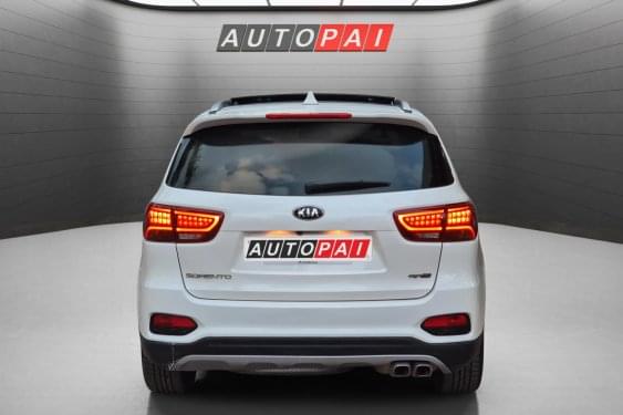 KIA SORENTO 2.2 CRDI GT LINE AUT 4X4 2020 de segunda mano