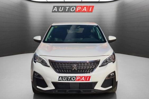 PEUGEOT 3008 1.2i 130cv. ACTIVE 2018 de segunda mano