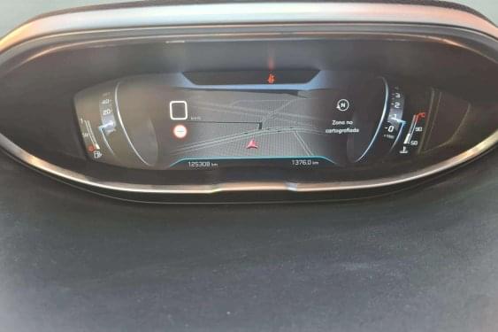 PEUGEOT 3008 1.2i 130cv. ACTIVE 2018 de segunda mano