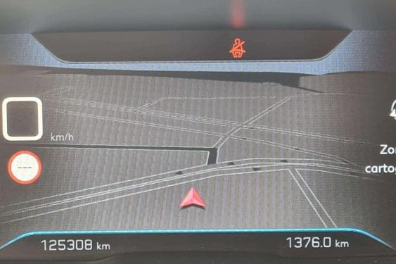 PEUGEOT 3008 1.2i 130cv. ACTIVE 2018 de segunda mano