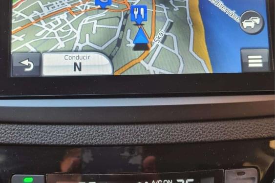 HONDA CR-V 1.6iDCT 120cv. ELEGANCE NAVI 4X2 2016 de segunda mano