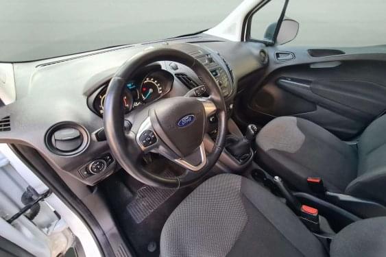 FORD TRANSIT CONNECT COURIER COMBI 1.5 TDCI 75cv. TREND 2015 de segunda mano