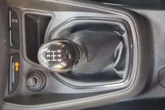 FORD TRANSIT CONNECT COURIER COMBI 1.5 TDCI 75cv. TREND 2015 de segunda mano