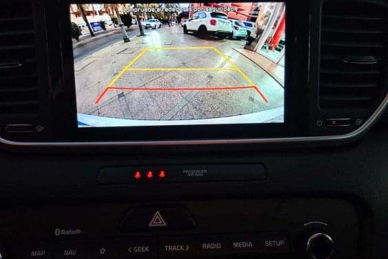 KIA SPORTAGE MHEV 1.6CRDI 48V 136cv. 4x2 2021 de segunda mano