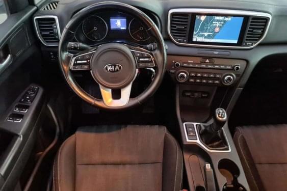 KIA SPORTAGE MHEV 1.6CRDI 48V 136cv. 4x2 2021 de segunda mano