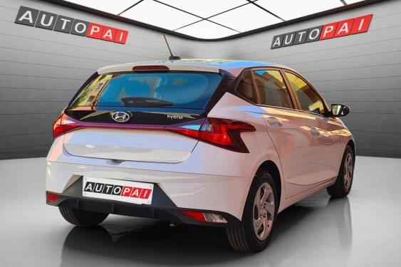 HYUNDAI I20 1.0 100CV 48V MHYBRID 2021 de segunda mano