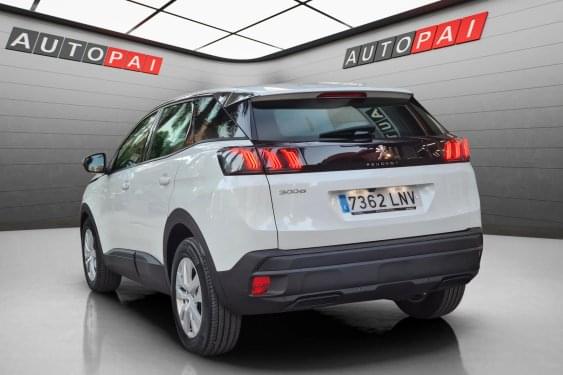 PEUGEOT 3008 1.5 BlueHDI 130cv. ACTIVE PACK 2021 de segunda mano