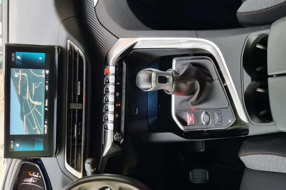 PEUGEOT 3008 1.5 BlueHDI 130cv. ACTIVE PACK 2021 de segunda mano