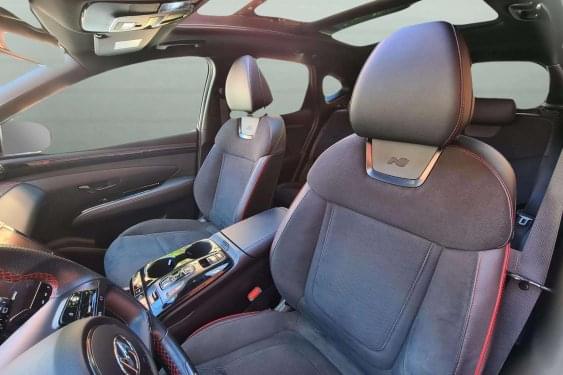 HYUNDAI TUCSON 1.6 TGI 230cv. HEV  N-LINE SKY AT. 2021 de segunda mano