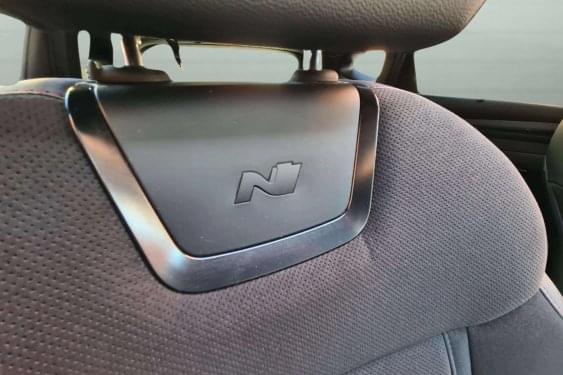 HYUNDAI TUCSON 1.6 TGI 230cv. HEV  N-LINE SKY AT. 2021 de segunda mano