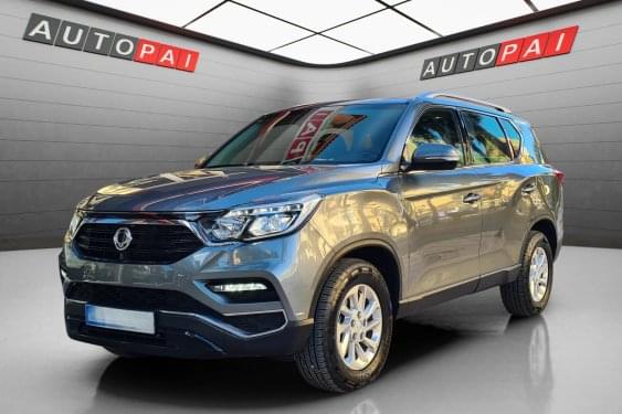 SSANGYONG REXTON D22TR 181cv. 4X2 5 plazas LINE 2018 de segunda mano