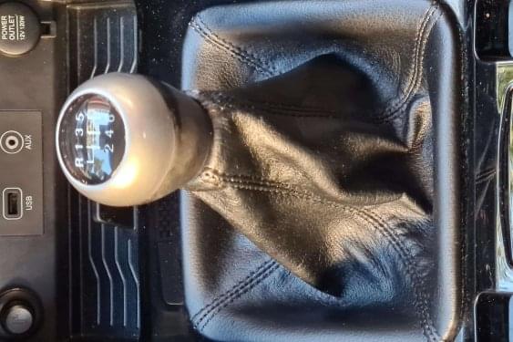 SSANGYONG REXTON D22TR 181cv. 4X2 5 plazas LINE 2018 de segunda mano