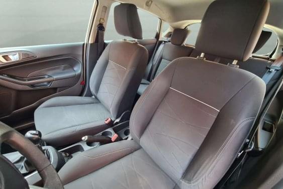 FORD FIESTA 1.25 82cv. TREND 2013 de segunda mano