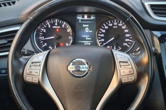 NISSAN QASHQAI 1.2I 115CV 2017 de segunda mano