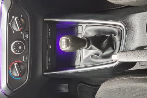 HYUNDAI I20 1.2 MPI 83cv. ESSENCE 2021 de segunda mano