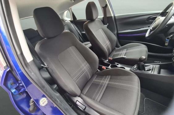 HYUNDAI I20 1.2 MPI 83cv. ESSENCE 2021 de segunda mano