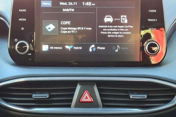 HYUNDAI SANTA FE 1.6 TGDI HEV 230cv. 2021 de segunda mano