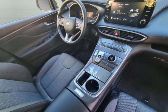 HYUNDAI SANTA FE 1.6 TGDI HEV 230cv. 2021 de segunda mano