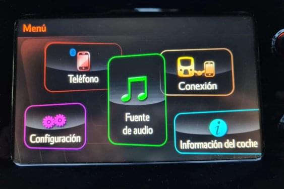 PEUGEOT 108 1.2i 82cv. ALLURE 2016 de segunda mano