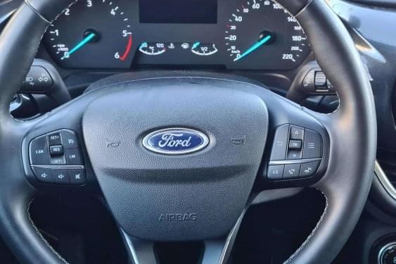 FORD PUMA 1.5 EcoBlue 120cv.  TITANIUM 2021 de segunda mano