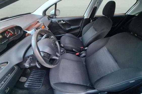 PEUGEOT 208 1.6BHDI 75 2016 de segunda mano
