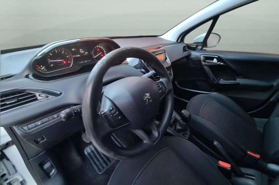 PEUGEOT 208 1.6BHDI 75 2016 de segunda mano