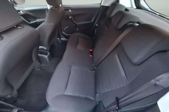 PEUGEOT 208 1.6BHDI 75 2016 de segunda mano