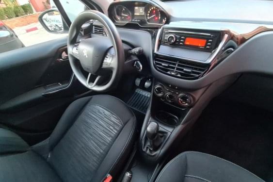 PEUGEOT 208 1.6BHDI 75 2016 de segunda mano