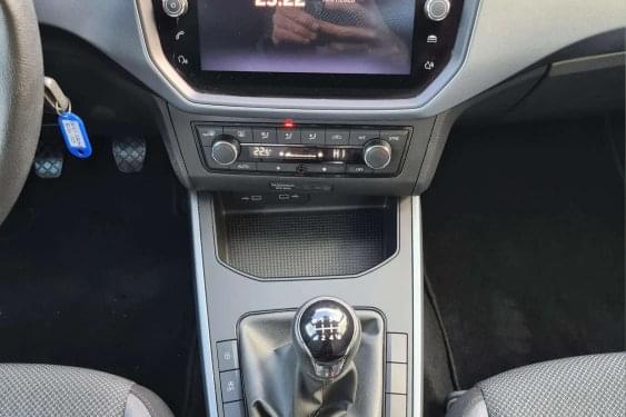 SEAT ARONA 1.0 TSI 110cv.  STYLE GO2 2021 de segunda mano