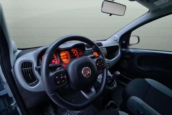 FIAT PANDA 1.0 HYBRID 70cv. CITY LIFE 2021 de segunda mano