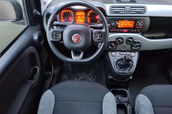 FIAT PANDA 1.0 HYBRID 70cv. CITY LIFE 2021 de segunda mano