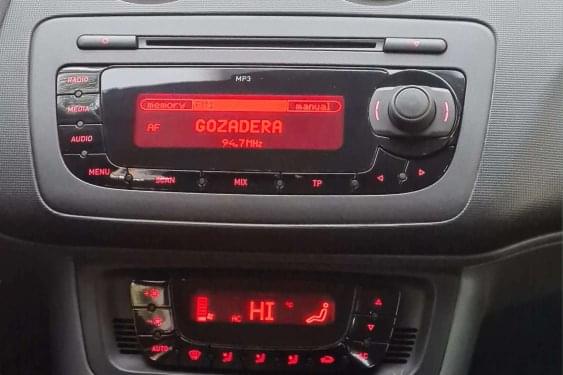 SEAT IBIZA 1.6 TDI 105cv. STYLE 2010 de segunda mano