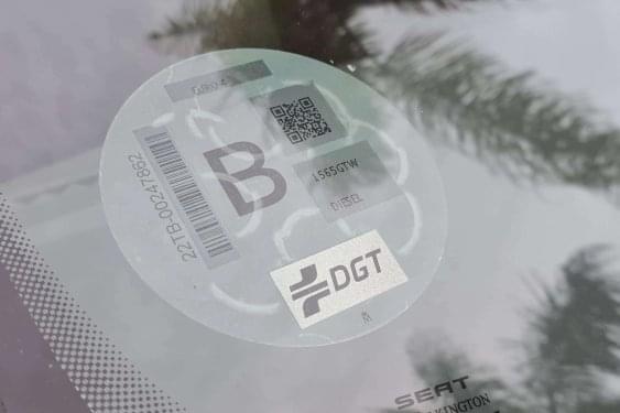 SEAT IBIZA 1.6 TDI 105cv. STYLE 2010 de segunda mano