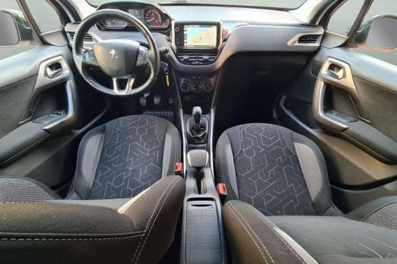 PEUGEOT 2008 1.6 BlueHDI 100cv. STYLE 2017 de segunda mano