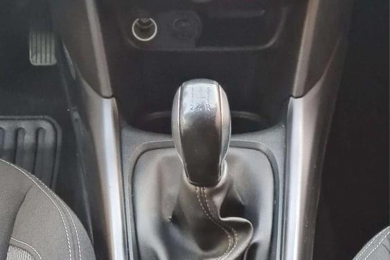 PEUGEOT 2008 1.6 BlueHDI 100cv. STYLE 2017 de segunda mano