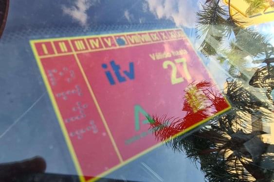 PEUGEOT 2008 1.6 BlueHDI 100cv. STYLE 2017 de segunda mano