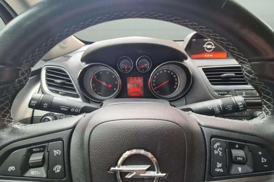 OPEL MOKKA 1.6CDTI 136cv. 4x2 SELECTIVE 2016 de segunda mano