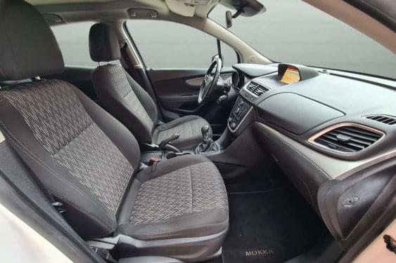 OPEL MOKKA 1.6CDTI 136cv. 4x2 SELECTIVE 2016 de segunda mano