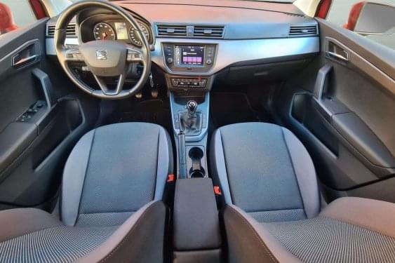 SEAT ARONA 1.0 TSI 95cv. STYLE 2020 de segunda mano