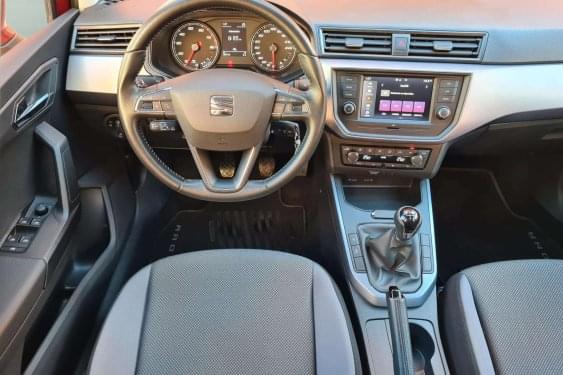 SEAT ARONA 1.0 TSI 95cv. STYLE 2020 de segunda mano