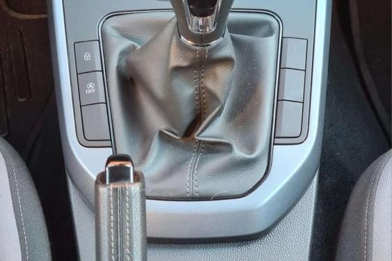 SEAT ARONA 1.0 TSI 95cv. STYLE 2020 de segunda mano