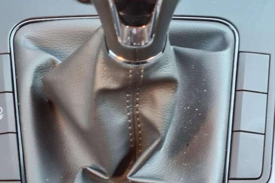 SEAT ARONA 1.0 TSI 95cv. STYLE 2020 de segunda mano