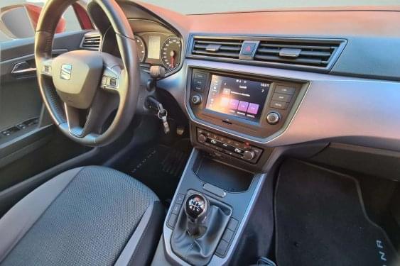 SEAT ARONA 1.0 TSI 95cv. STYLE 2020 de segunda mano