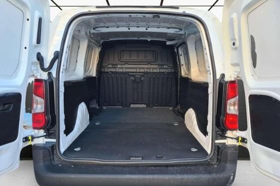 CITROEN BERLINGO VAN XL 1.5 BlueHDI 100cv. 6vel. CONTROL 2021 de segunda mano