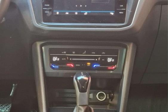 VOLKSWAGEN TIGUAN 2.0TDI 150CV LIFE SPORT 2021 de segunda mano