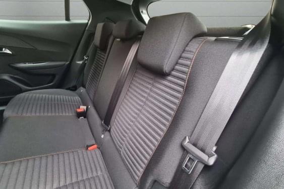 PEUGEOT 2008 1.5 BlueHDI 110cv. ACTIVE 2021 de segunda mano