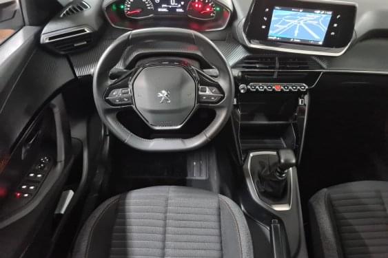 PEUGEOT 2008 1.5 BlueHDI 110cv. ACTIVE 2021 de segunda mano