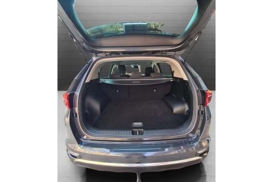 KIA SPORTAGE 1.6 MHEV 100kw 136cv. 4x2 2021 de segunda mano